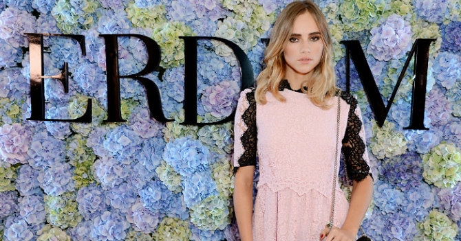 Презентация коллекции Erdem Green Carpet