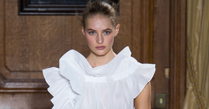 Обзор Buro 24/7: Viktor & Rolf, весна-лето 2015