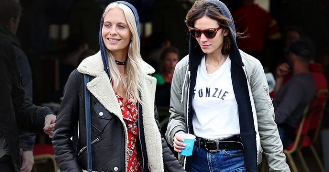 Гости музыкального фестиваля в Гластонбери