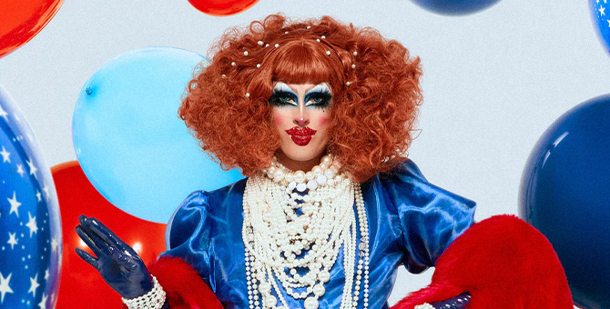 Наша героиня в месяц гей-прайда — американская дрэг-куин Кристал Метод