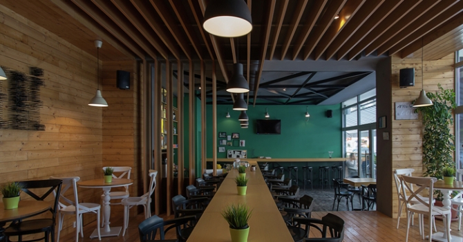 Все для новой богемы: бар SHENDeVERË в Македонии