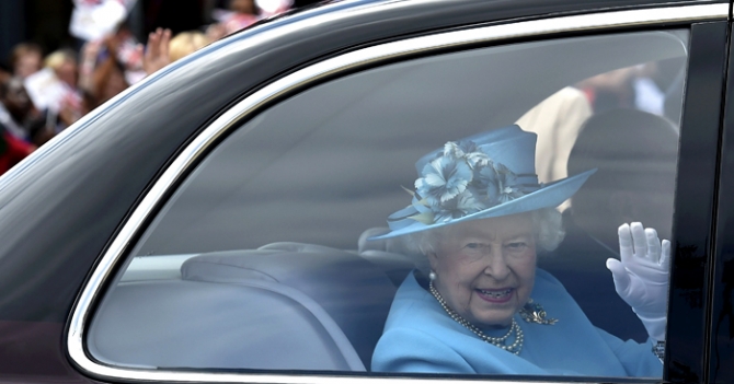 Netflix снимет сериал о Елизавете ll