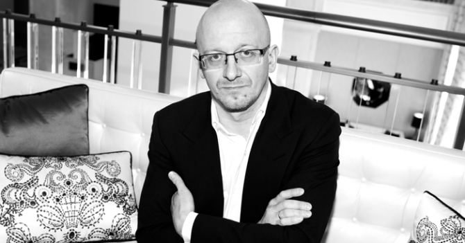 Продюсер Андрей Насоновский о \"чудесах\", \"пахоте\", работе с Эрнстом и Лагерфельдом