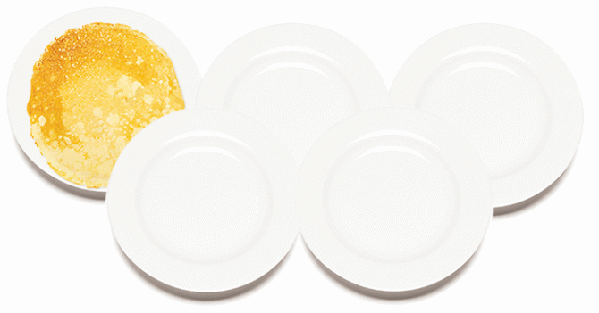 Круглые, жареные, твои: обычные блины с необычными акцентами