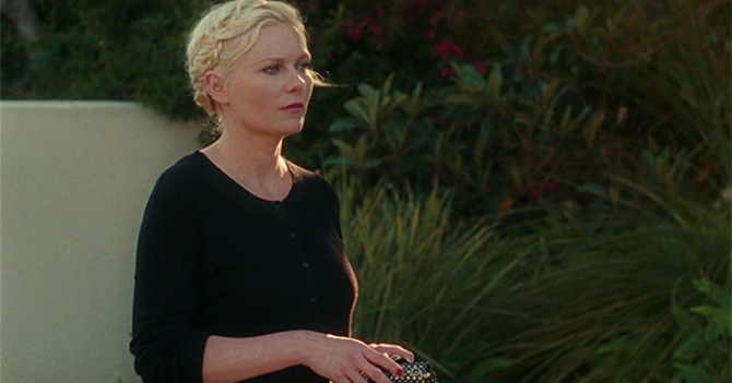 Кирстен Данст в мини-фильме о негативном отношении к selfie