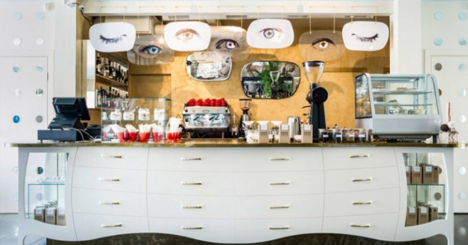 В Латвии открылось кафе, посвященное Сальвадору Дали