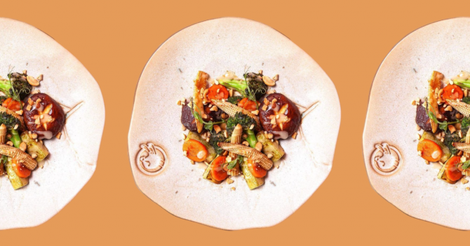 Новости ресторанов: перезапуск бильярдной, «Пушкинъ-2» и бар из Гинзы