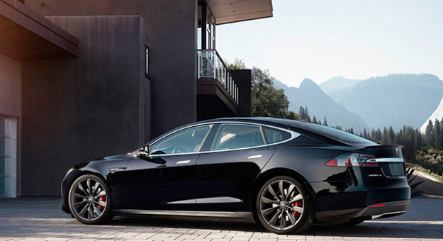 Компания Tesla выйдет на российский рынок