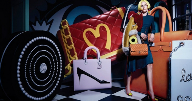 Добро пожаловать в кукольный дом: съемка для Harper’s Bazaar China