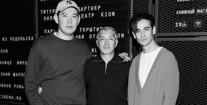 Как прошло открытие летнего кинотеатра во дворе «Стрелки»