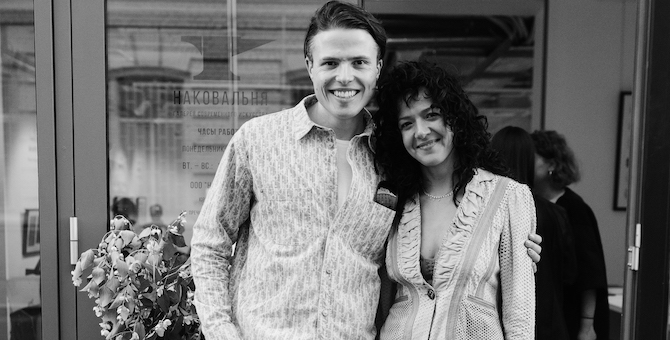 Как прошел ужин Павла Пепперштейна в галерее «Наковальня»