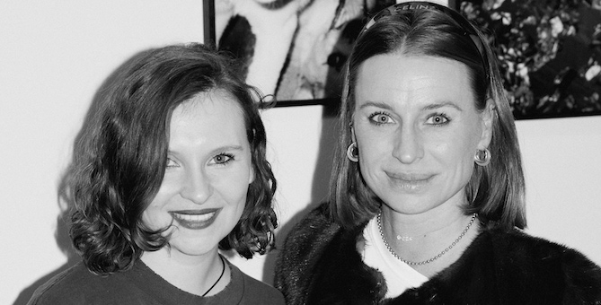 Как прошло открытие выставки «Кровь на танцполе» в магазине Peak