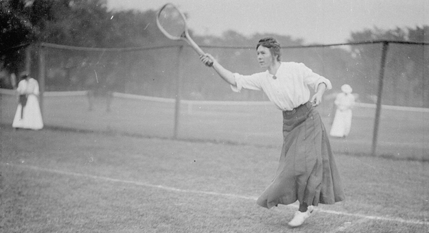 Бадминтон, йога в парках и велосипед: каким спортом заниматься этим летом
