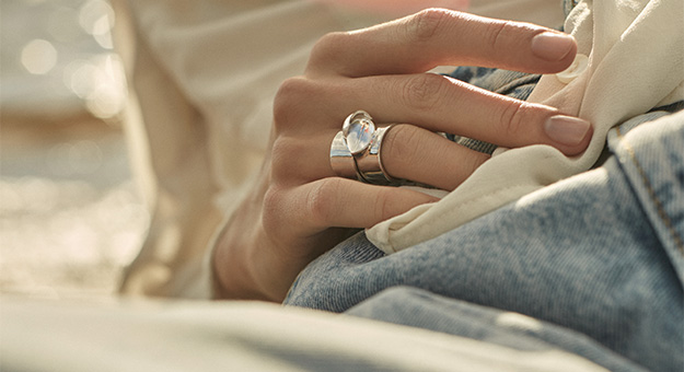 Украшения из хрусталя в первой коллекции Avgvst by Natalia Bryantseva