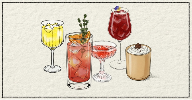 Московский пунш и глинтвейн на саке: рецепты новогодних коктейлей от шеф-барменов (18+)