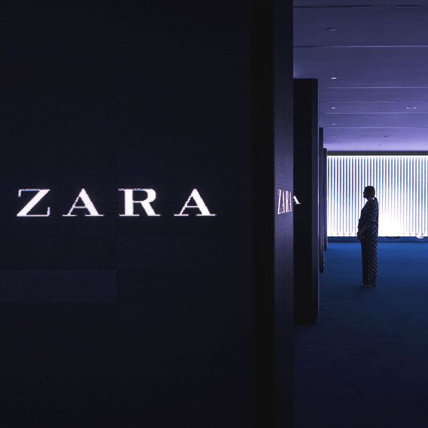 В магазинах Zara появятся интерактивные витрины