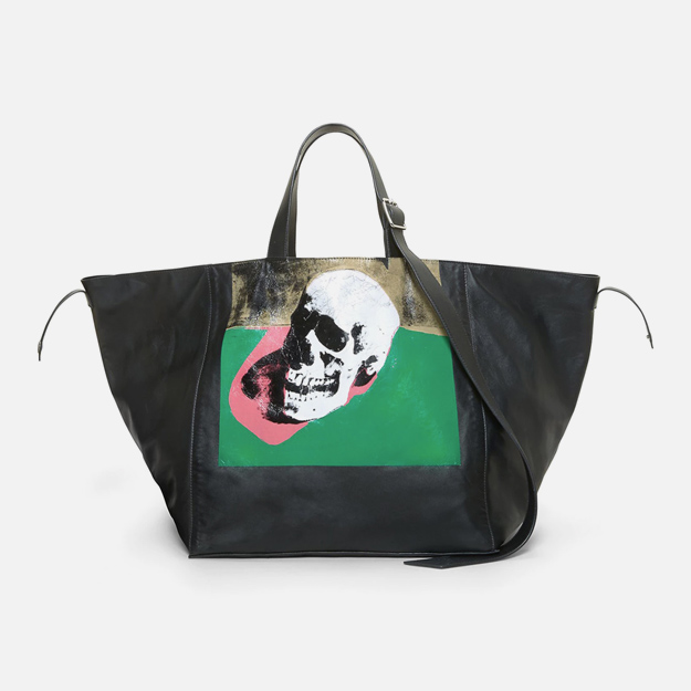 Раф Симонс выпустил первую коллекцию сумок для Calvin Klein