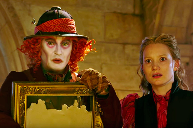 Новый трейлер \"Алисы в Зазеркалье\"