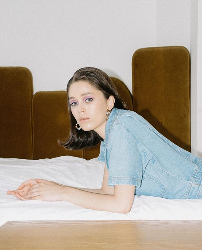 Выпускники Московской школы кино сняли фильм для More is Love — и вот что получилось