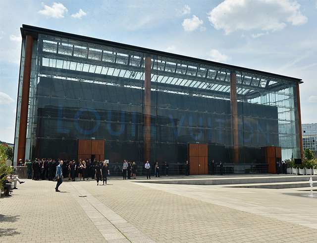 Гости показа Louis Vuitton, весна-лето 2016