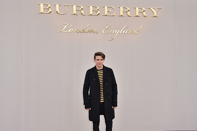 Бруклин Бекхэм снимет рекламную кампанию Burberry
