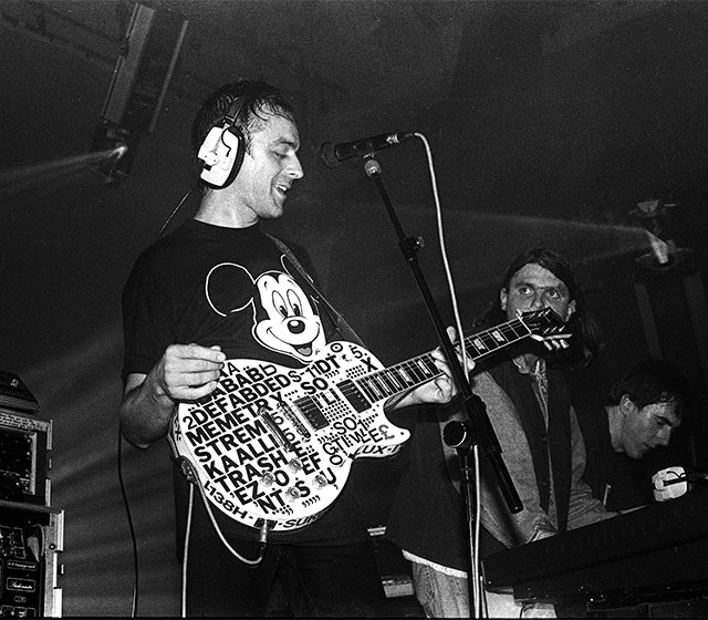 Underworld выпускает дневники