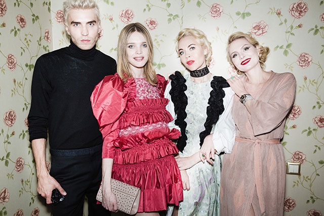 Весенний коктейль Ulyana Sergeenko