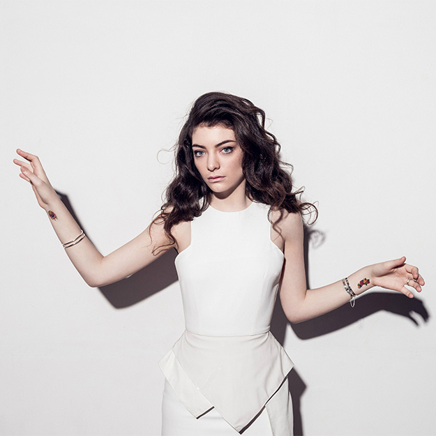 Певица Lorde выпустит первый за четыре года сингл