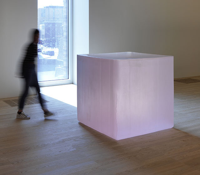 \"Искусство меняется, а мы — вслед за ним\": обновленная галерея Tate Modern в Лондоне