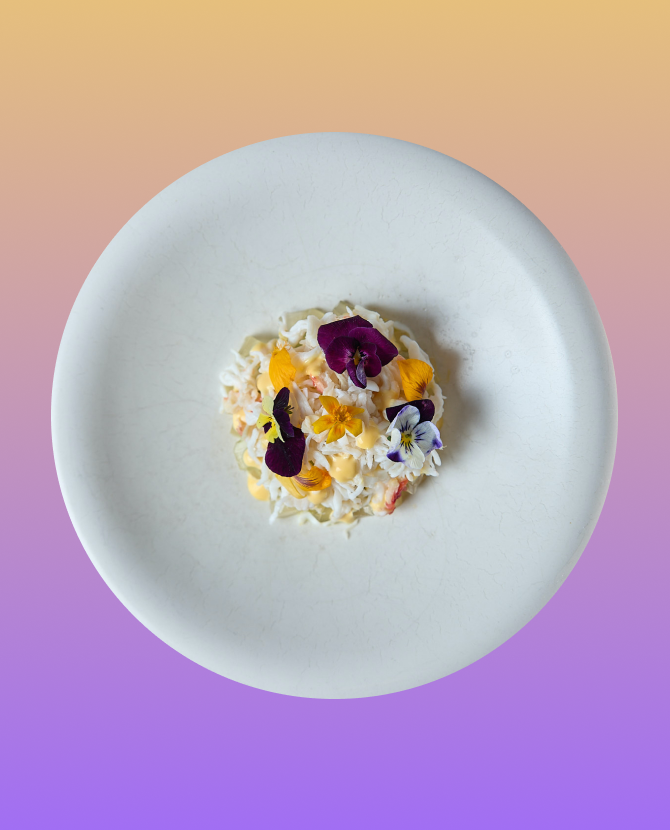 Новости ресторанов: дачный салат, булочка-ромашка и сауэр с лепестками роз