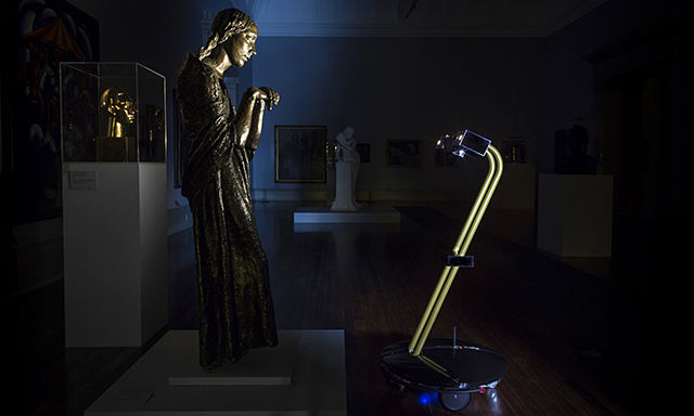 Следуй за роботом: новые гиды в музее Tate Britain