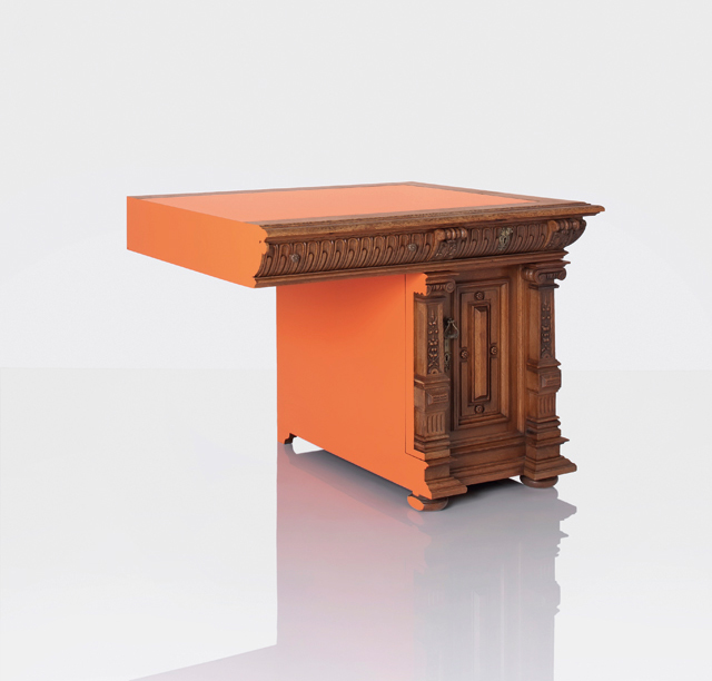 Объект желания: антикварный шкаф от Studio Rolf.fr