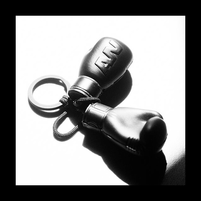 Первый тизер коллекции Александра Ванга для H&M