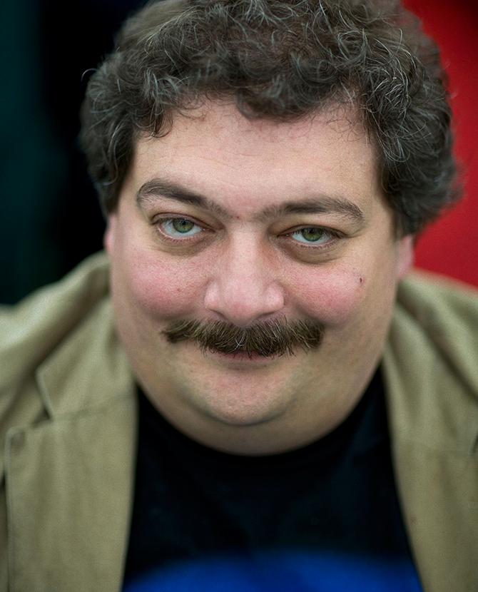 File:Dmitry Bykov at Moscow opposition rally 12 June 2013 1.JPG - Wikipedia