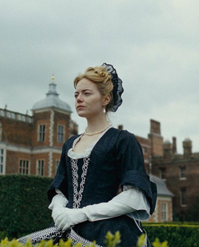 «Фаворитка» с Рейчел Вайс и Эммой Стоун стала лучшим британским независимым фильмом года