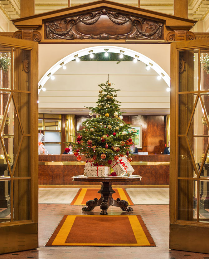 Grand Hotel Belmond Europe — место, где в Санкт-Петербурге Новый год отмечают ярче и веселее всего