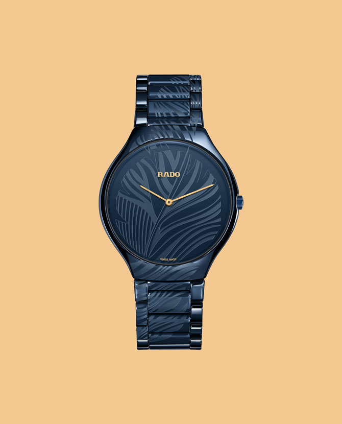 Rado создал часы вместе с художницей и дизайнером Евгенией Миро