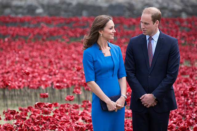 Кейт Миддлтон, принц Уильям и принц Гарри открыли мемориал в Тауэре