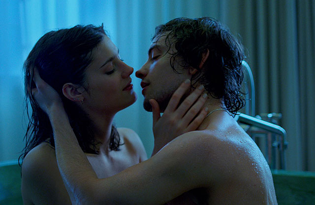 Стив МакКуин снял видео для нового аромата Франсиса Куркджяна Mr. Burberry