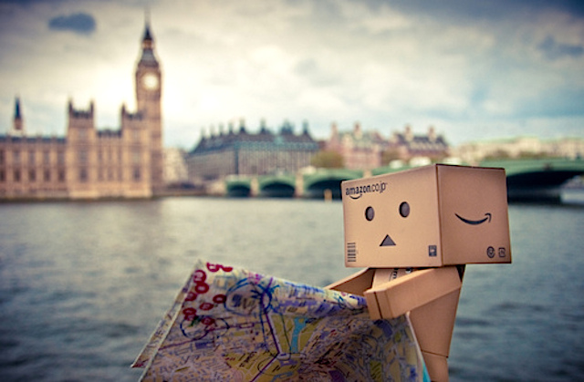 Amazon откроют фотостудию на территории бывшего стекольного завода в Лондоне