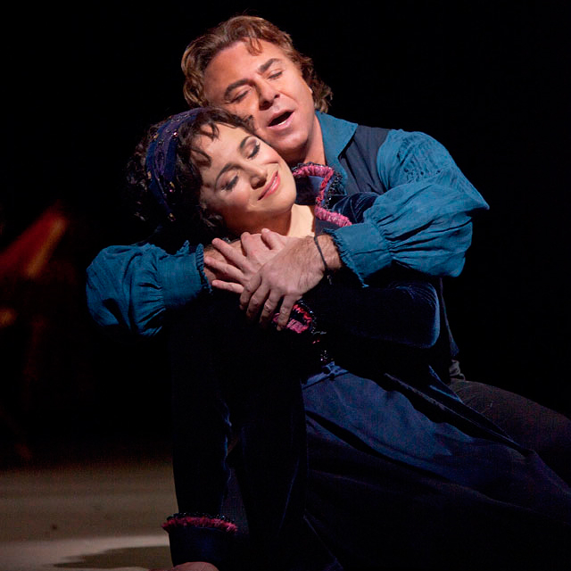 \"Тоска\": прямая трансляция из Метрополитен-оперы