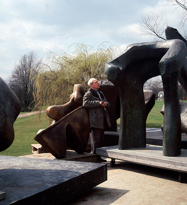 Десять фактов о Генри Муре