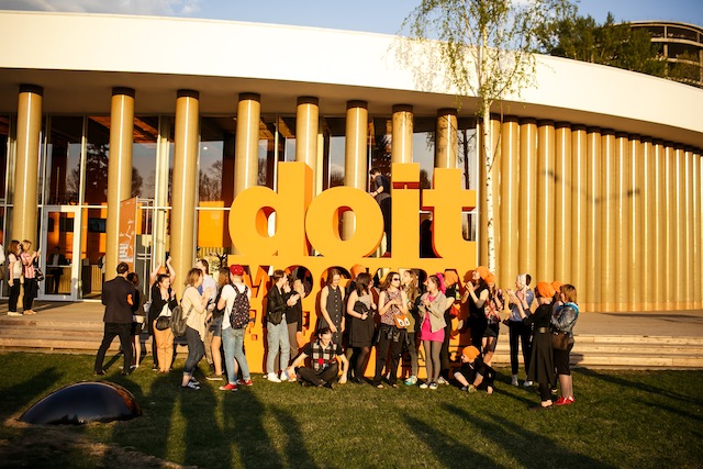 Выставка Do It открылась в \"Гараже\"