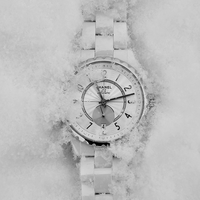 Круглый год с Chanel: новые часы Chanel J12-365