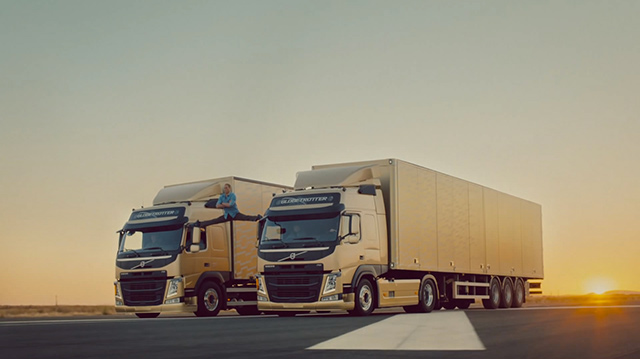 Мэр шведского городка записал пародию на рекламу с Ван Даммом