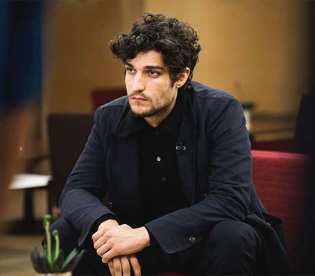 Луи Гаррель на премьере фильма \"Ревность\" в кинотеатре \"Пионер\"