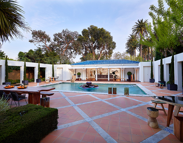 Chanel открыл летний бутик в Сен-Тропе