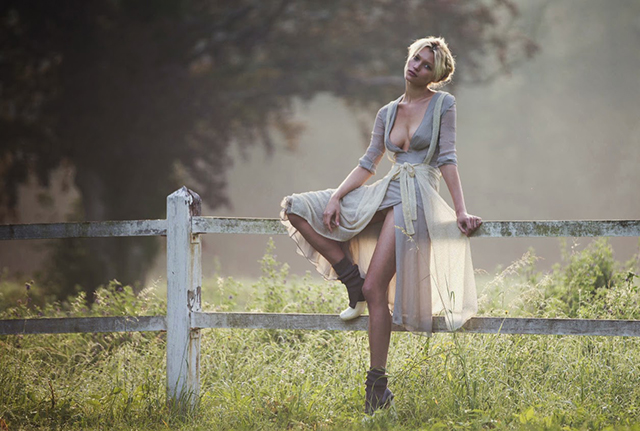 Хана Жирикова в съемке для пятого номера журнала Porter