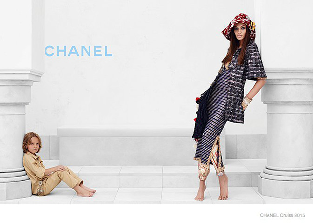 Джоан Смоллс в новой кампании Chanel Métiers d'Art