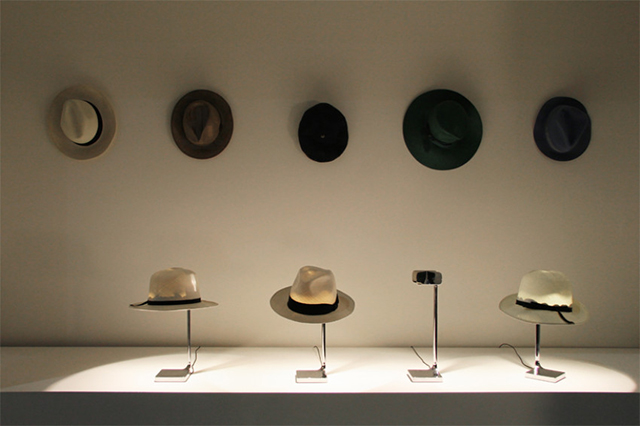 Снимаем шляпу: новый дизайн лампы от Филиппа Старка